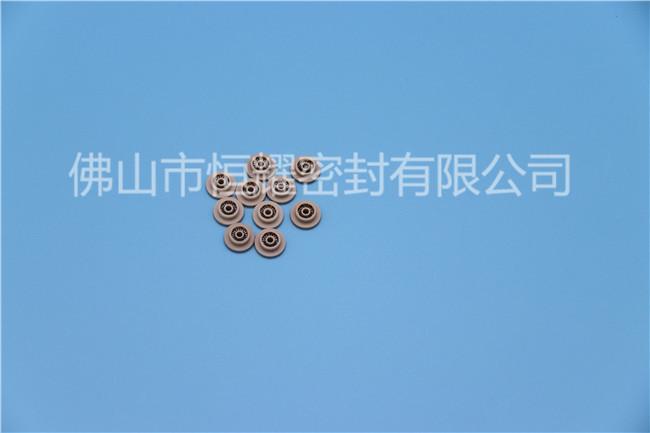 深圳V型弹簧泛塞封-奇趣腾讯分分彩密封-V型弹簧泛塞封定制